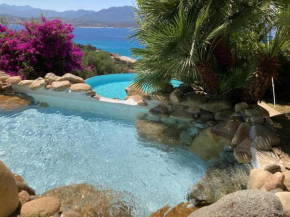 Villas Valinco San Martinu Corse du Sud - vue et proche mer - piscines privées